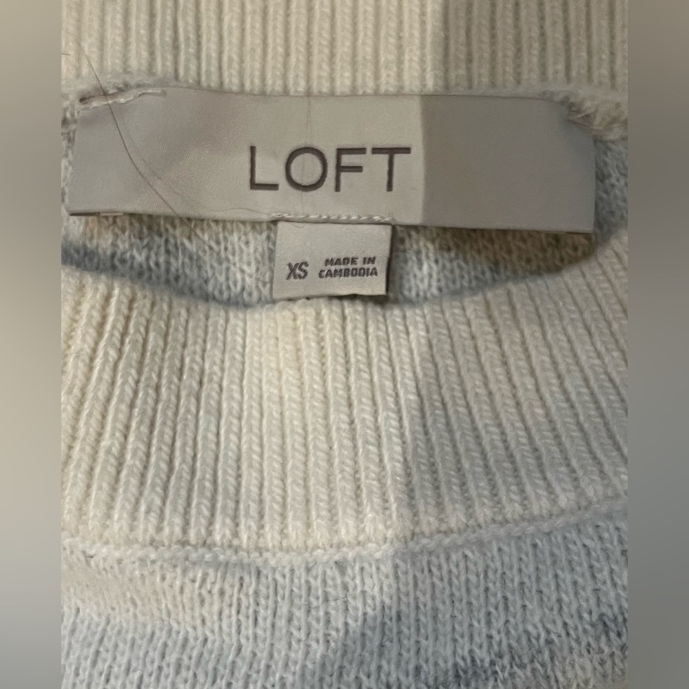 LOFT - Ann Taylor - Ivory and Grey Soft Zebra Print boatneck sweater size XS - Picture 3 of 5